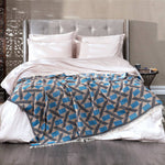 Laden Sie das Bild in den Galerie-Viewer, Camden Soft Cotton Jacquard Throw: Turquoise Blue on Taupe
