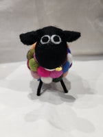 Carica l&#39;immagine nel visualizzatore di Gallery, Sally Felt Wool Sheep - Rainbow
