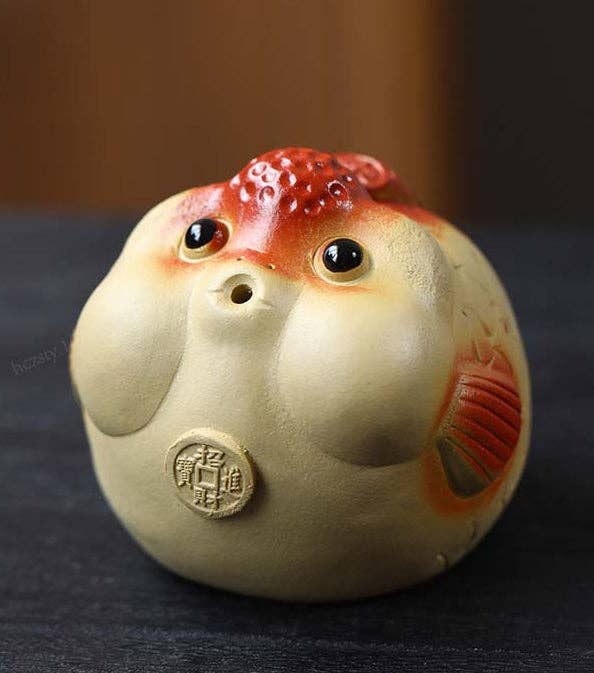 Gohobi Handmade Ceramic YiXing Clay Goldfish Ornament Tea pet - large size