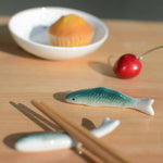 Laden Sie das Bild in den Galerie-Viewer, Green Fish Chopstick Rest
