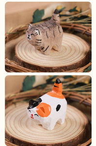 Gohobi Handcrafted Wooden Dogs and Cats Ornament: White and Orange Cat