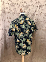 Load image into Gallery viewer, INUMAKI Cotton Lapel shirt
