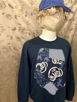 Carica l&#39;immagine nel visualizzatore di Gallery, KASANE Patch Sweatshirt
