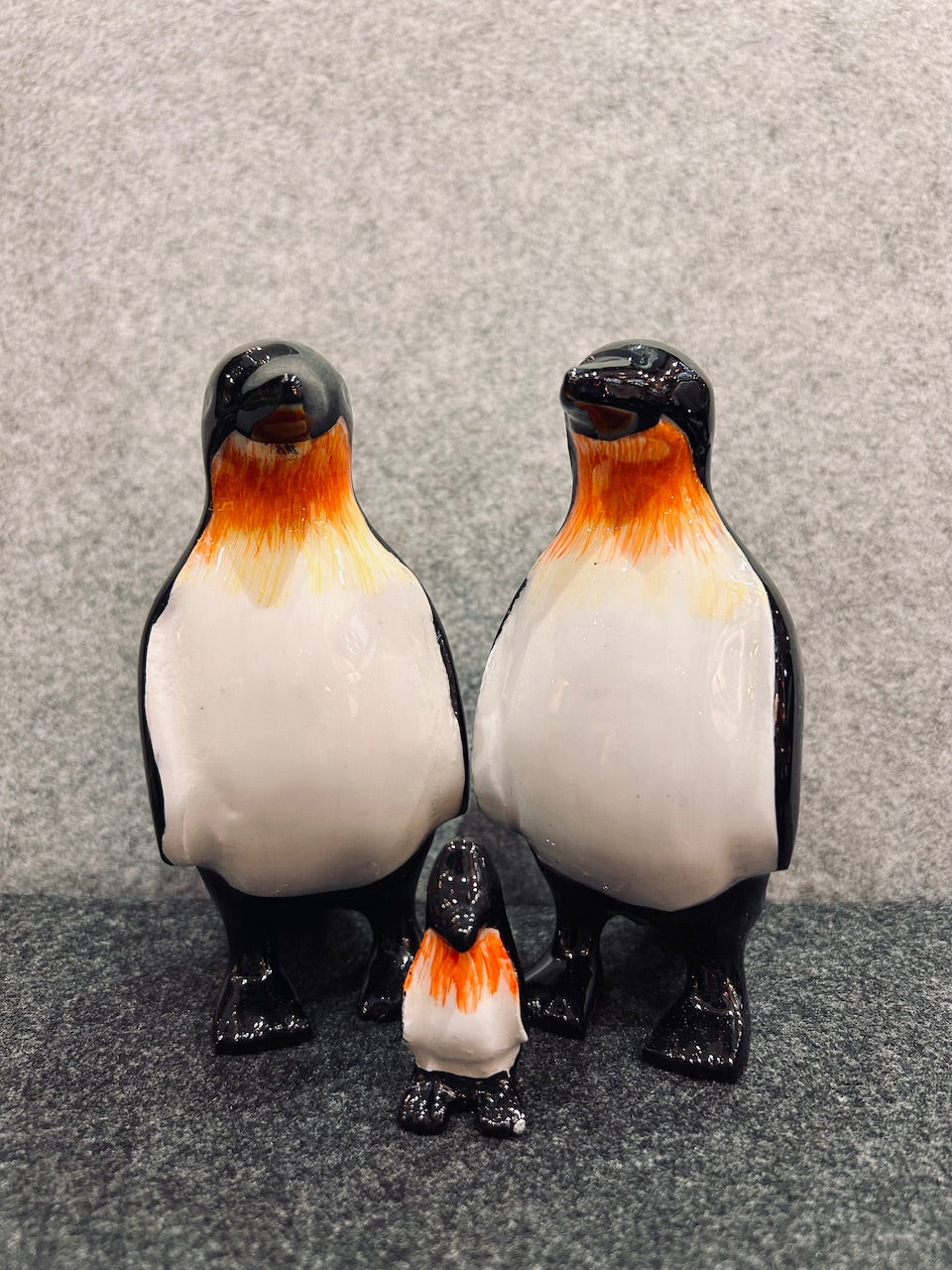 Emperor Penguin - Large 12 cm