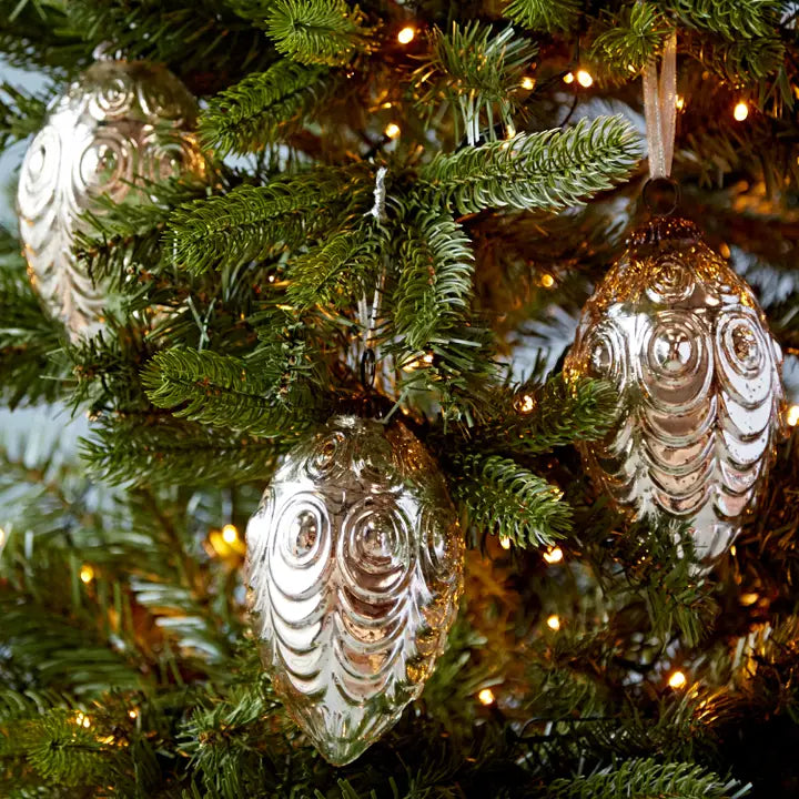 Antique Effect Glass Oval Baubles